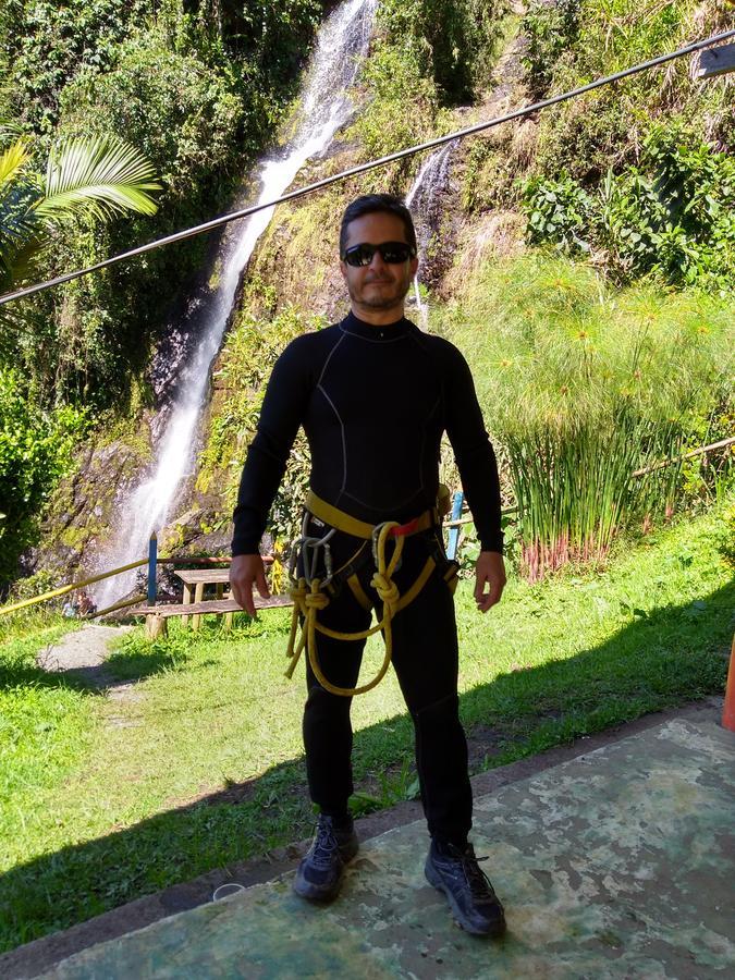 Hostal Naty Luna Jardin Bagian luar foto